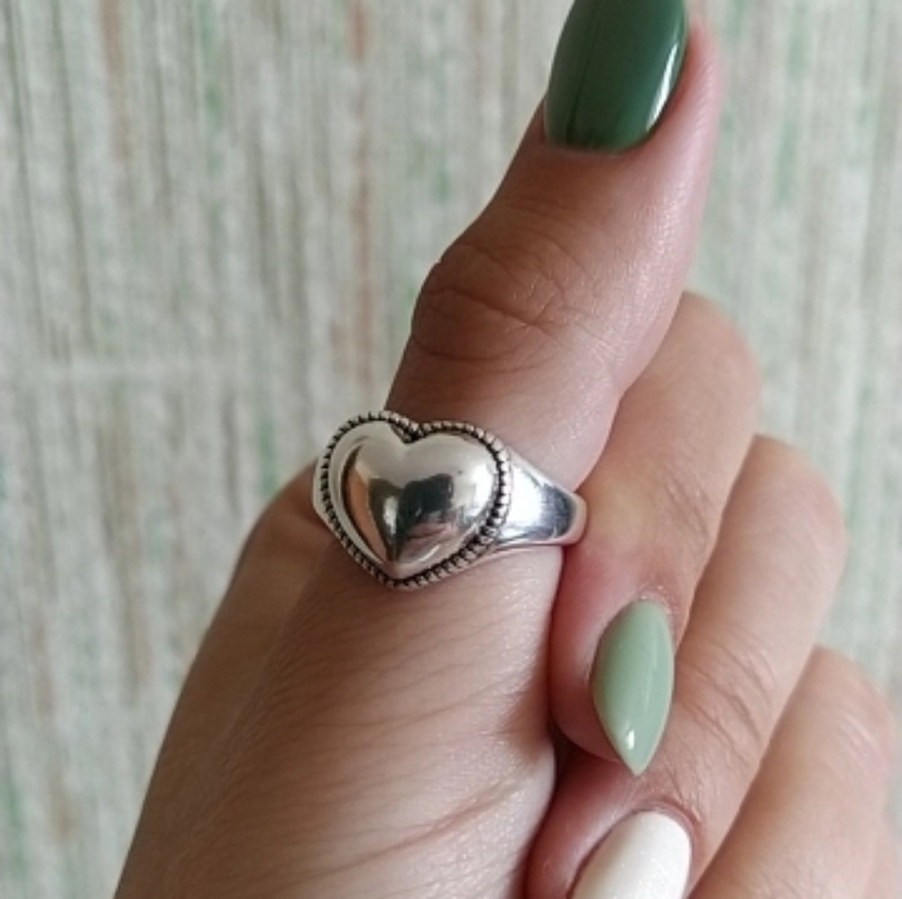 NEW | 925 Sterling Silver Elevated Heart Adjustable Band Ring - Picture 4 of 9